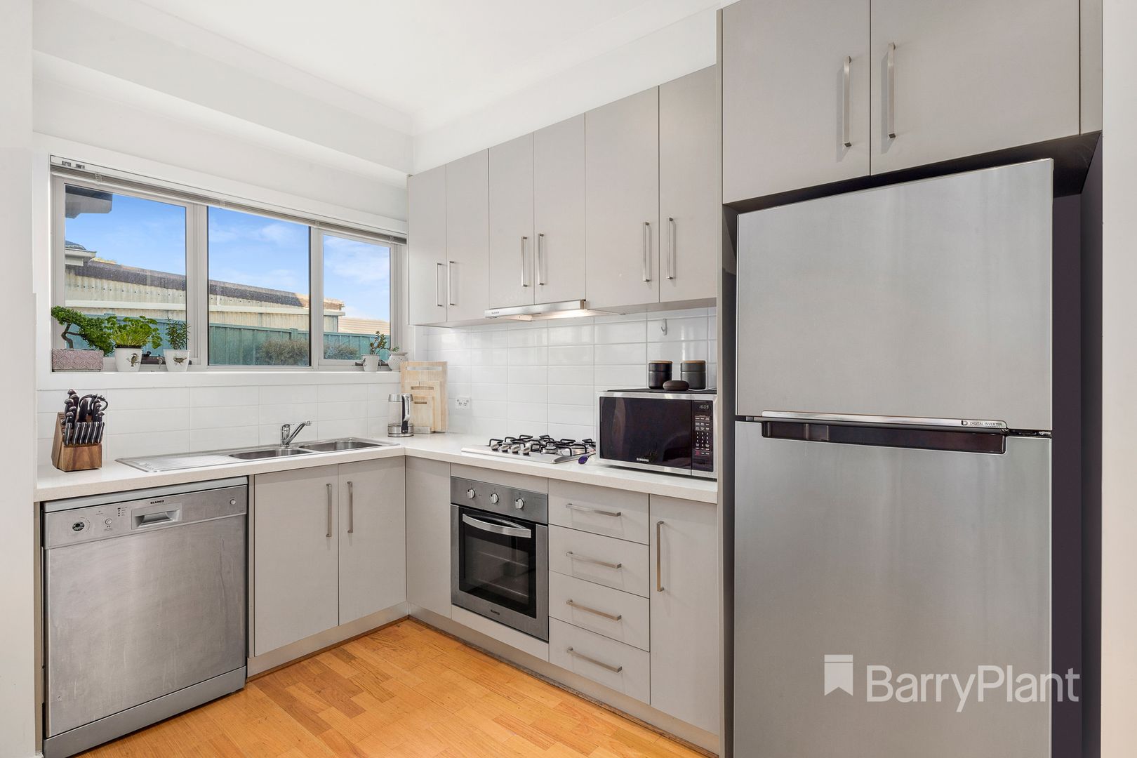 2/49 Westgate Street, Pascoe Vale South VIC 3044 Townhouse For Rent