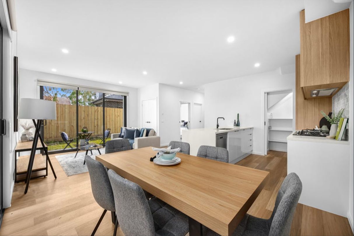 4 bedrooms Townhouse in 4/235 Oriel Road HEIDELBERG WEST VIC, 3081