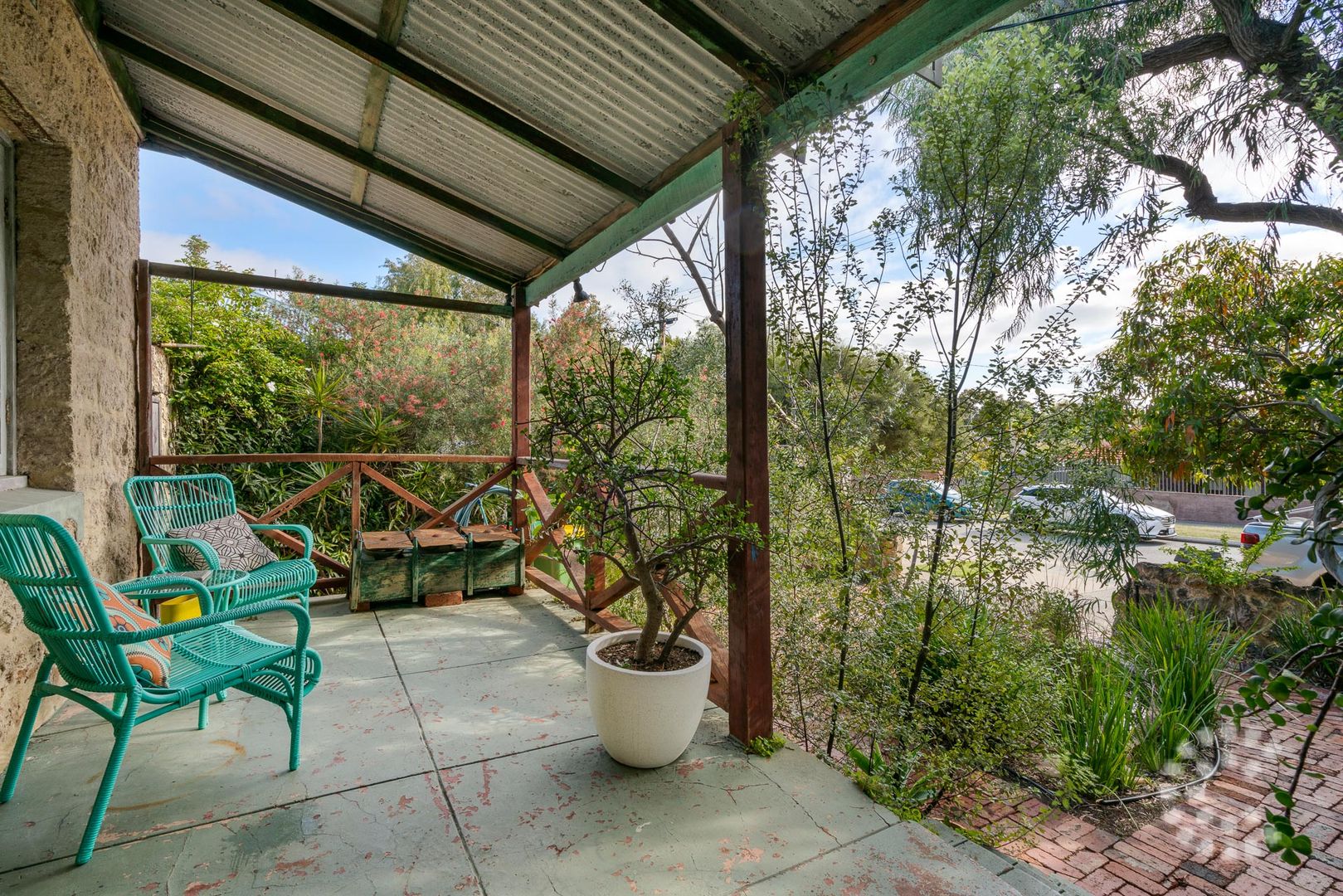 2 Victor Street, Hilton WA 6163, Image 2