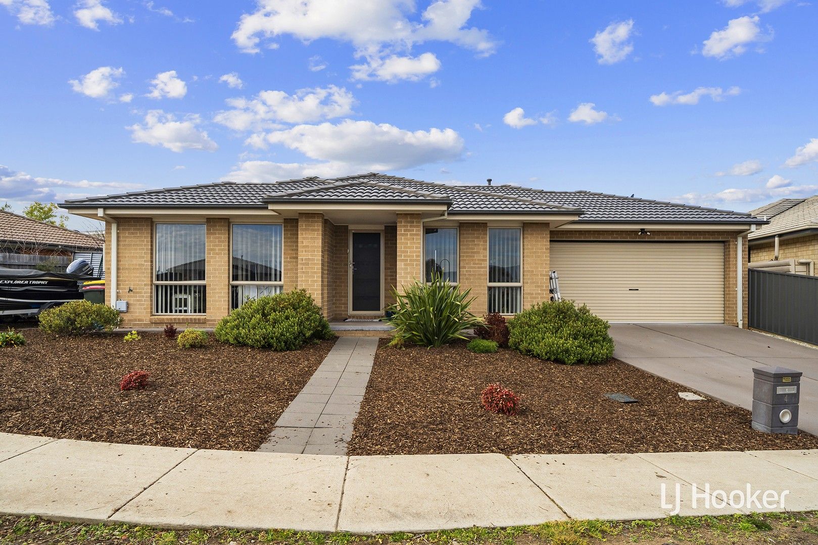 4 Hilda Kincaid Crescent, Macgregor ACT 2615, Image 0