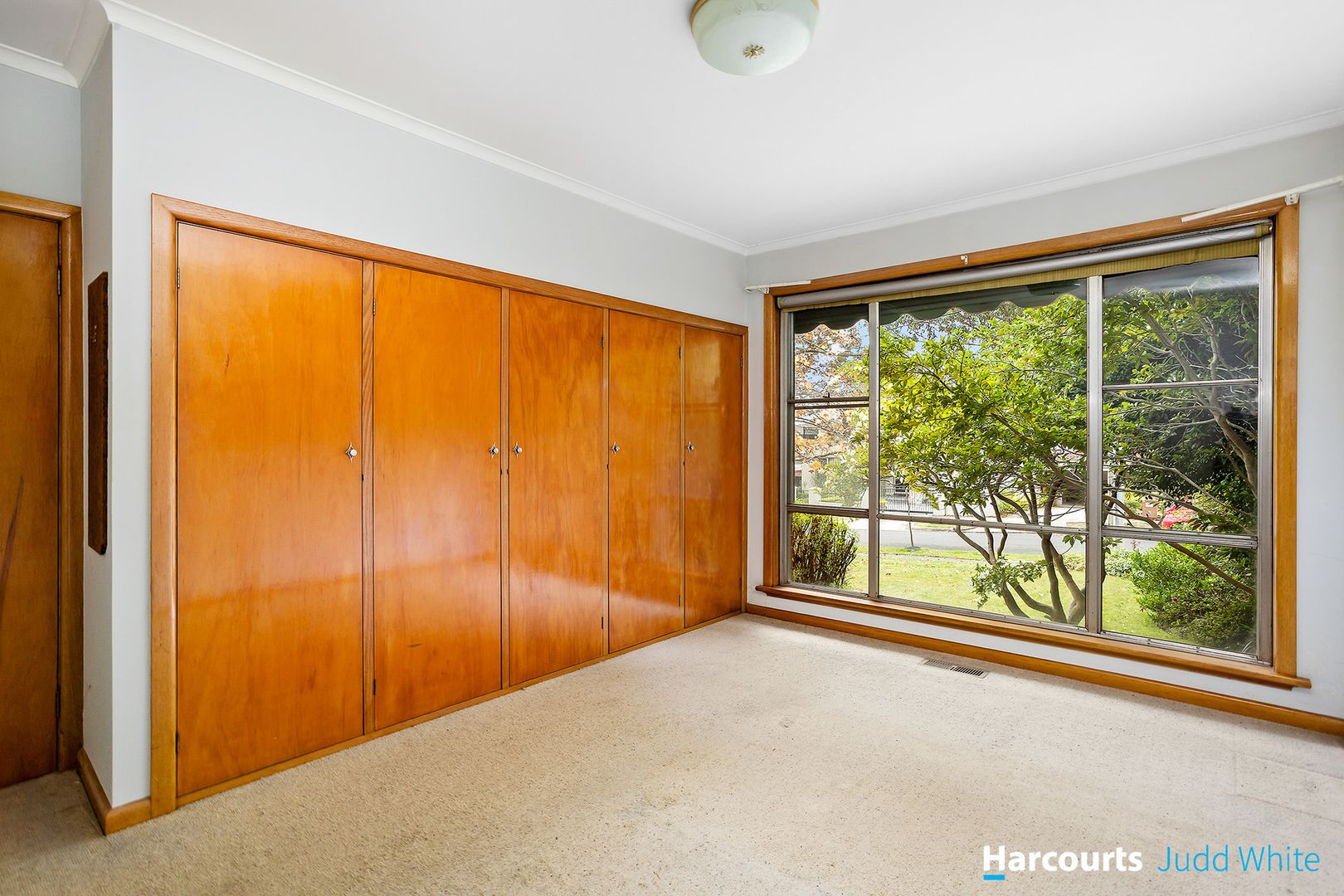 40 Greenways Road, Glen Waverley VIC 3150, Image 2