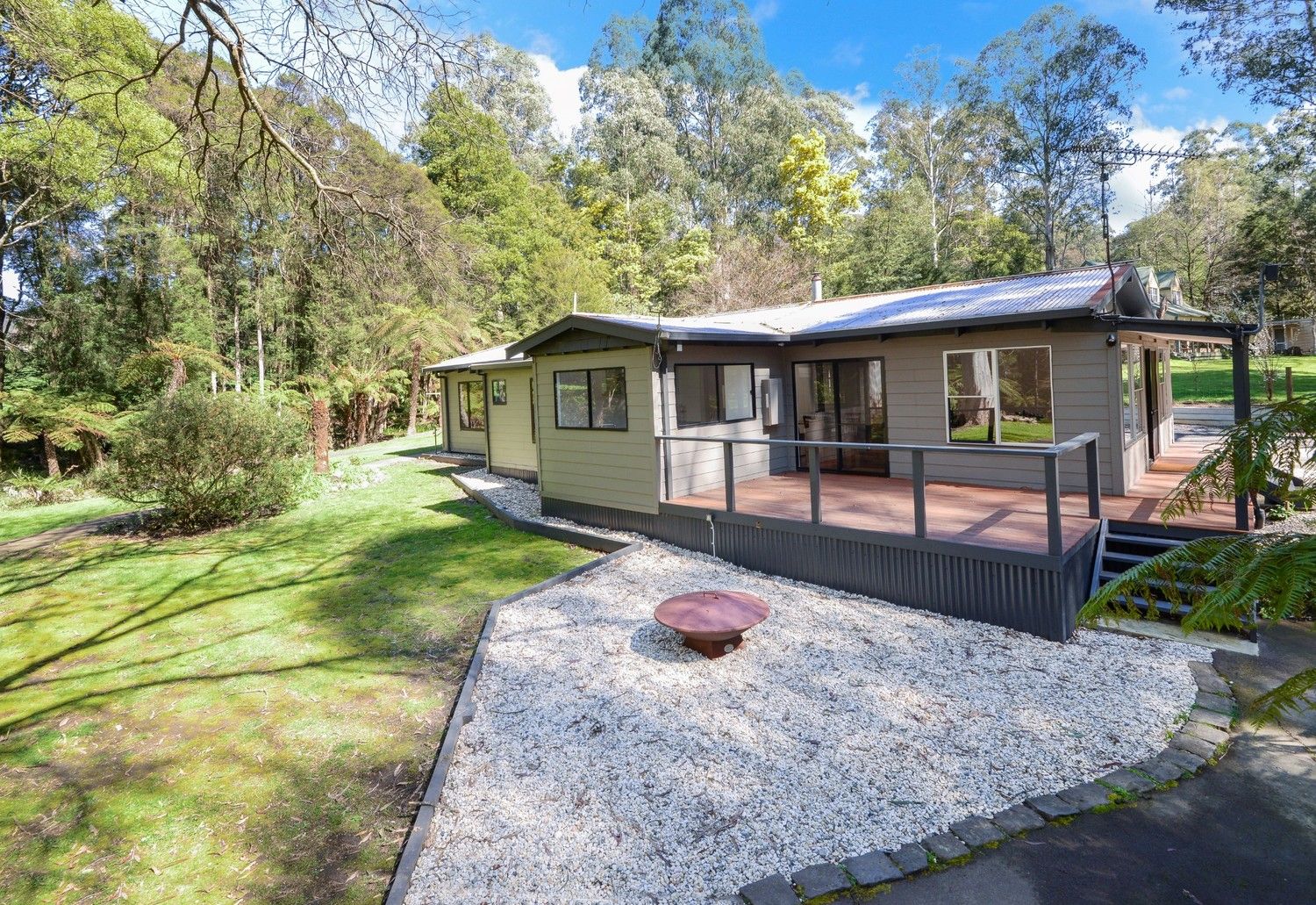 280 Big Pats Creek Road, East Warburton VIC 3799, Image 0