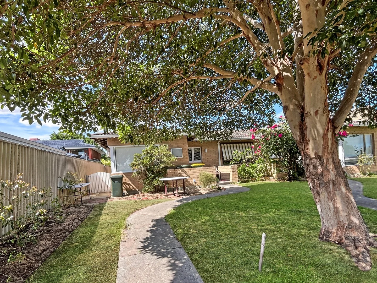 Primary image of 38 Robert St, Como WA 6152