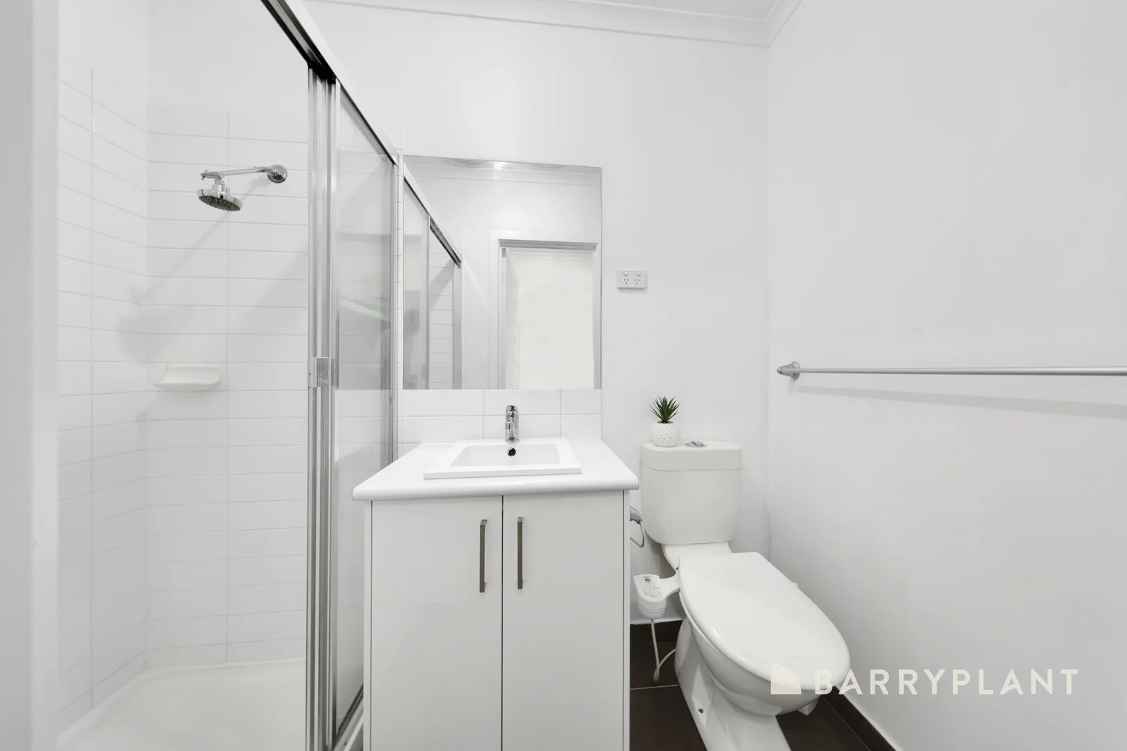 Additional image 11 of 4/191 Gordons Road, South Morang VIC 3752