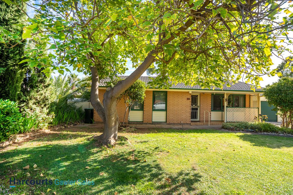 15 Adaluna Crescent, Smithfield SA 5114, Image 0