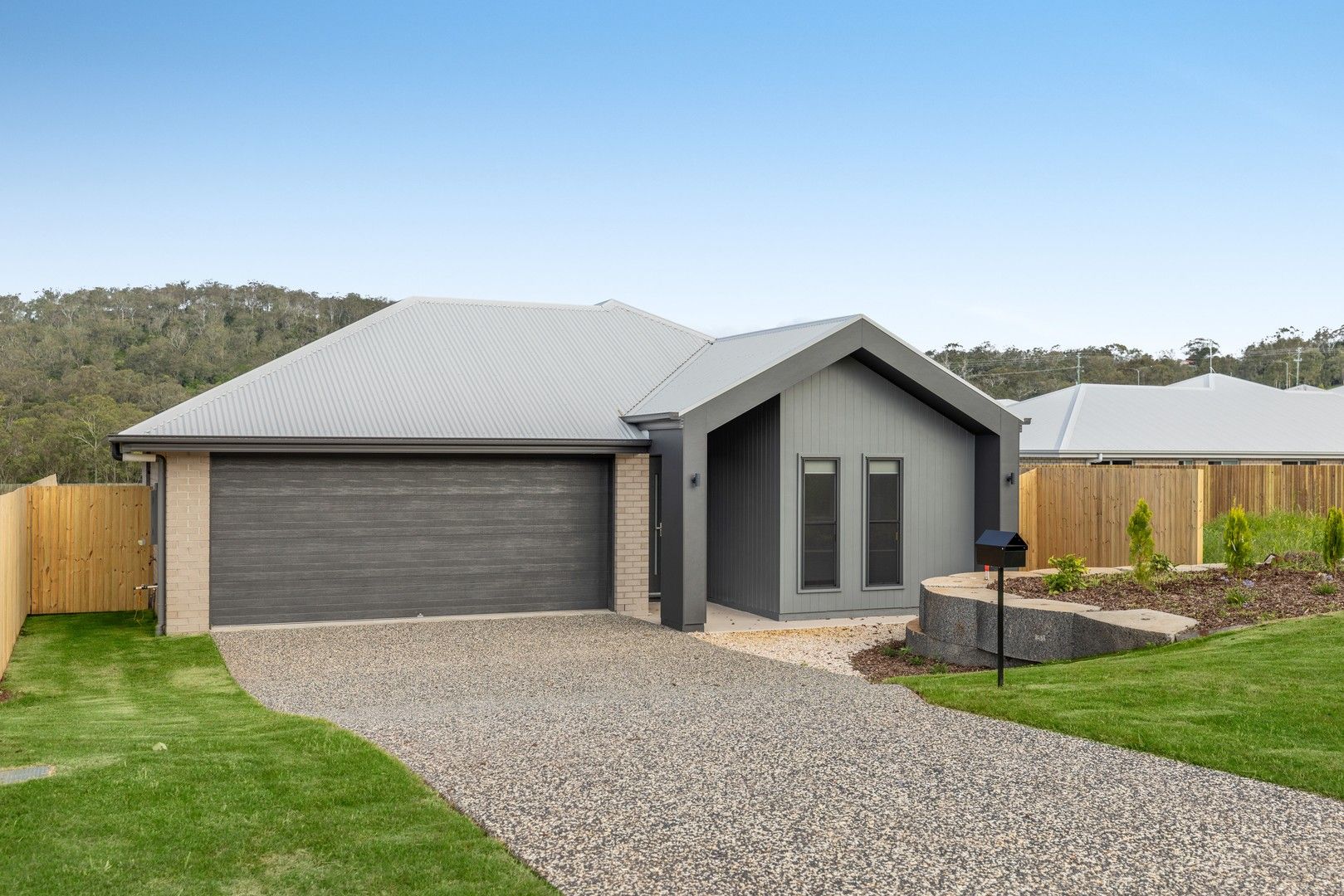 4 bedrooms House in 4 Dallas street COTSWOLD HILLS QLD, 4350