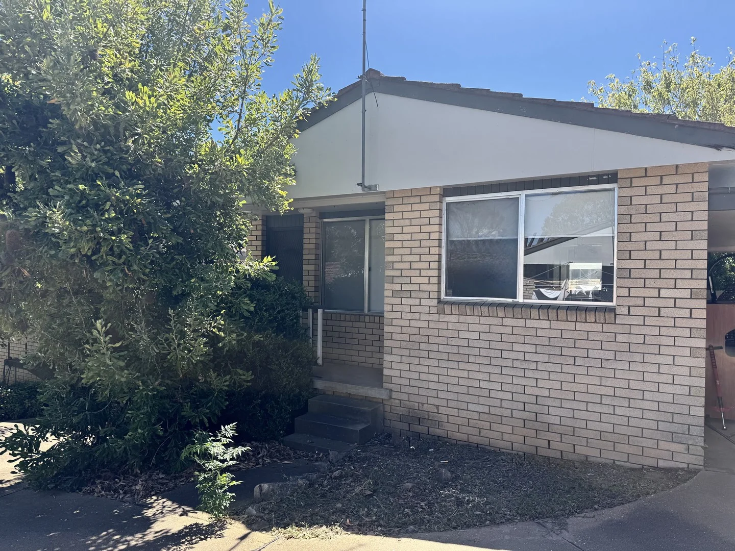 Primary image of 3/1 Brisbane Avenue, Cowra NSW 2794