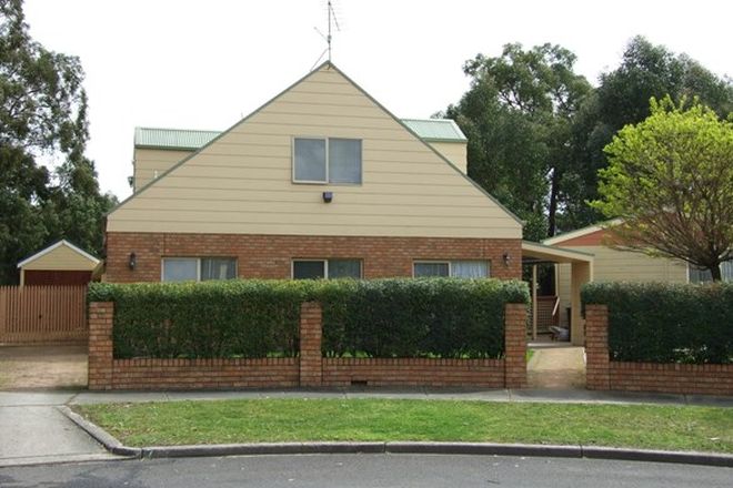 Picture of 7 Howitt Court, NEWBOROUGH VIC 3825