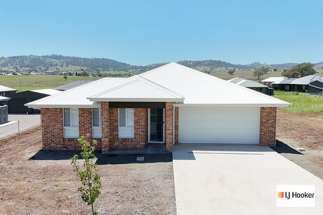 Picture of 7 Peppercress Court, MOORE CREEK NSW 2340