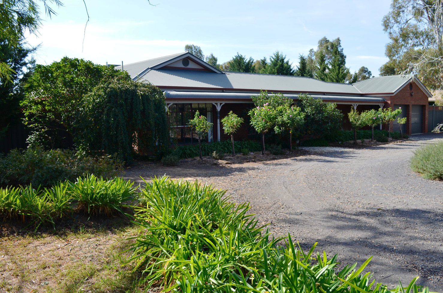 8 Arcadia Downs Drive, Kialla Property History & Address Research