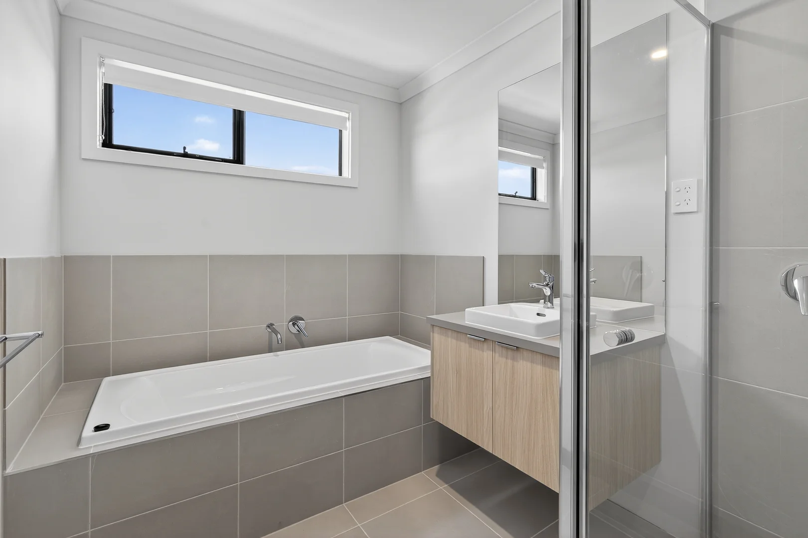 Additional image 9 of 1 Bentonite Walk, Officer VIC 3809