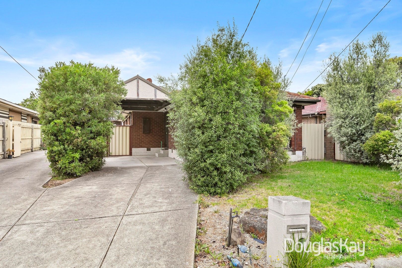 3 bedrooms House in 1/60 Blendon Avenue ST ALBANS VIC, 3021