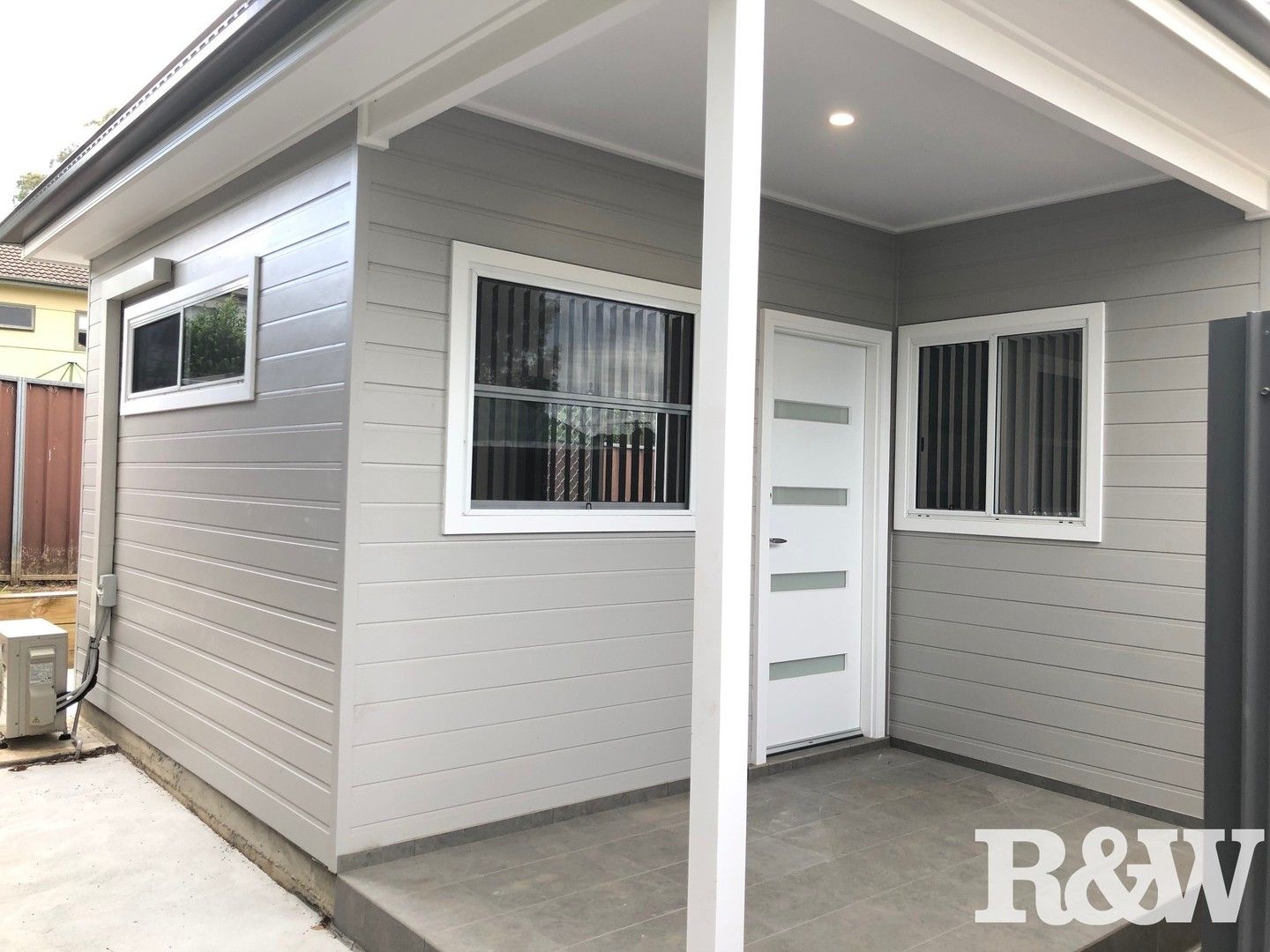 2 bedrooms House in 24A Hilltop Avenue BLACKTOWN NSW, 2148