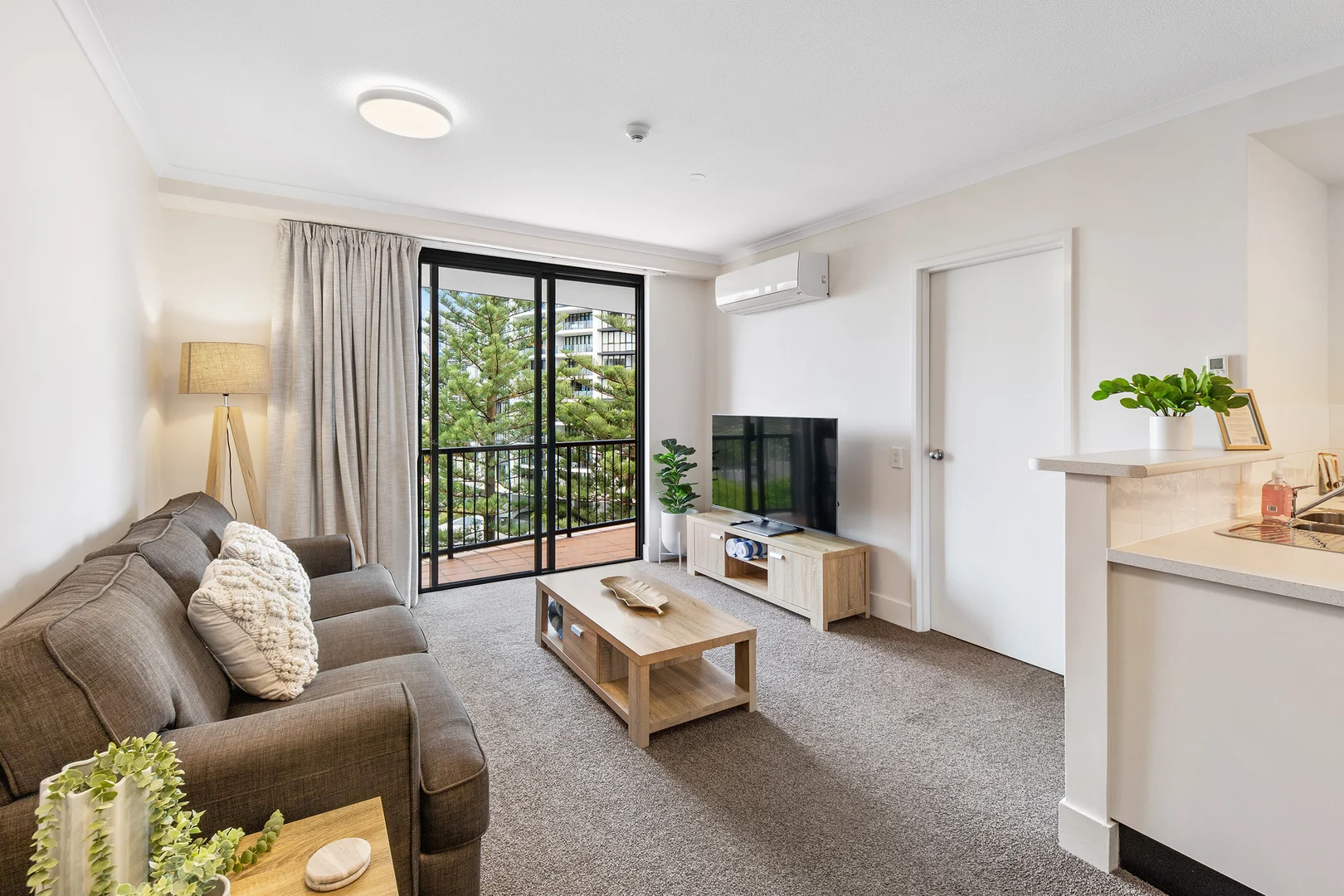 Additional image 3 of 506/32 Surf Parade, Broadbeach Waters QLD 4218