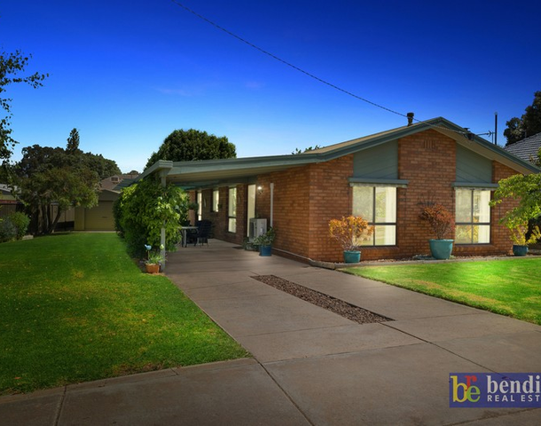 26 Koomba Street, White Hills VIC 3550