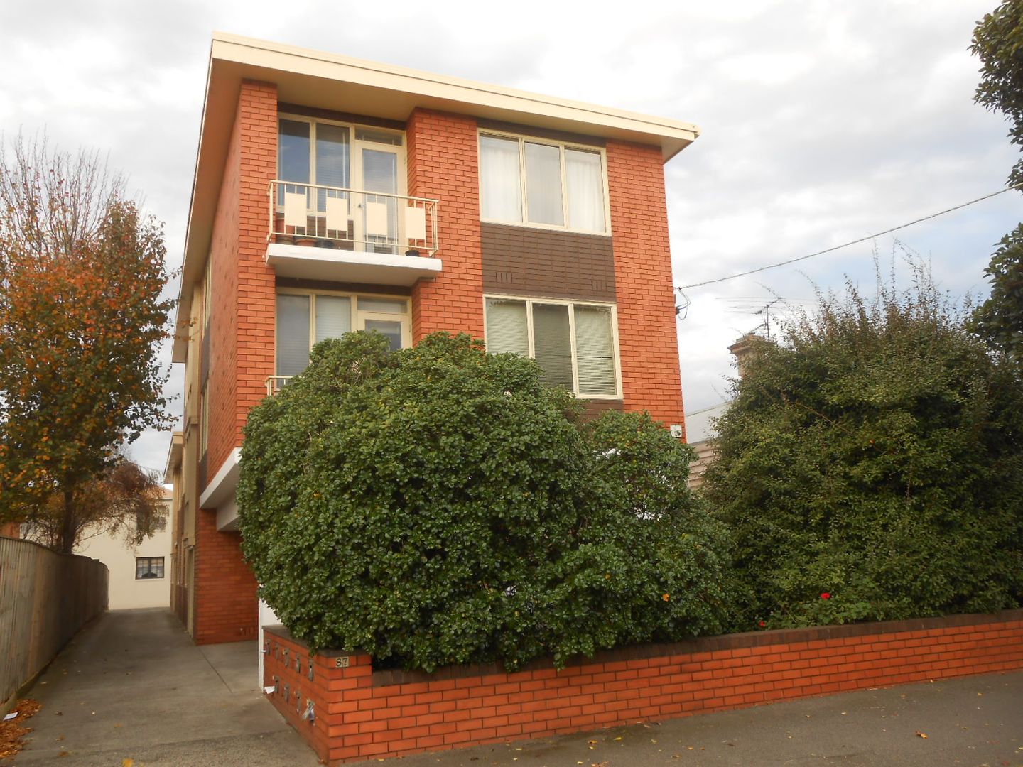6/87 Merton Street, Albert Park Property History & Address Research