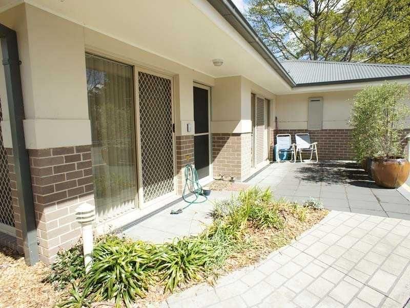 Villa 1/44 Kangaloon Road, BOWRAL NSW 2576, Image 2