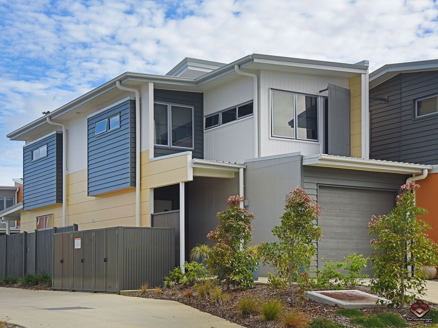 ID3898611/19 Riviera Place, Mountain Creek QLD 4557 Townhouse For