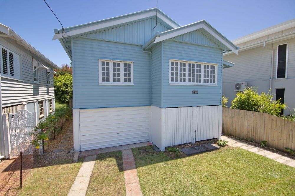 3 bedrooms House in 7 Charlotte Street WYNNUM QLD, 4178