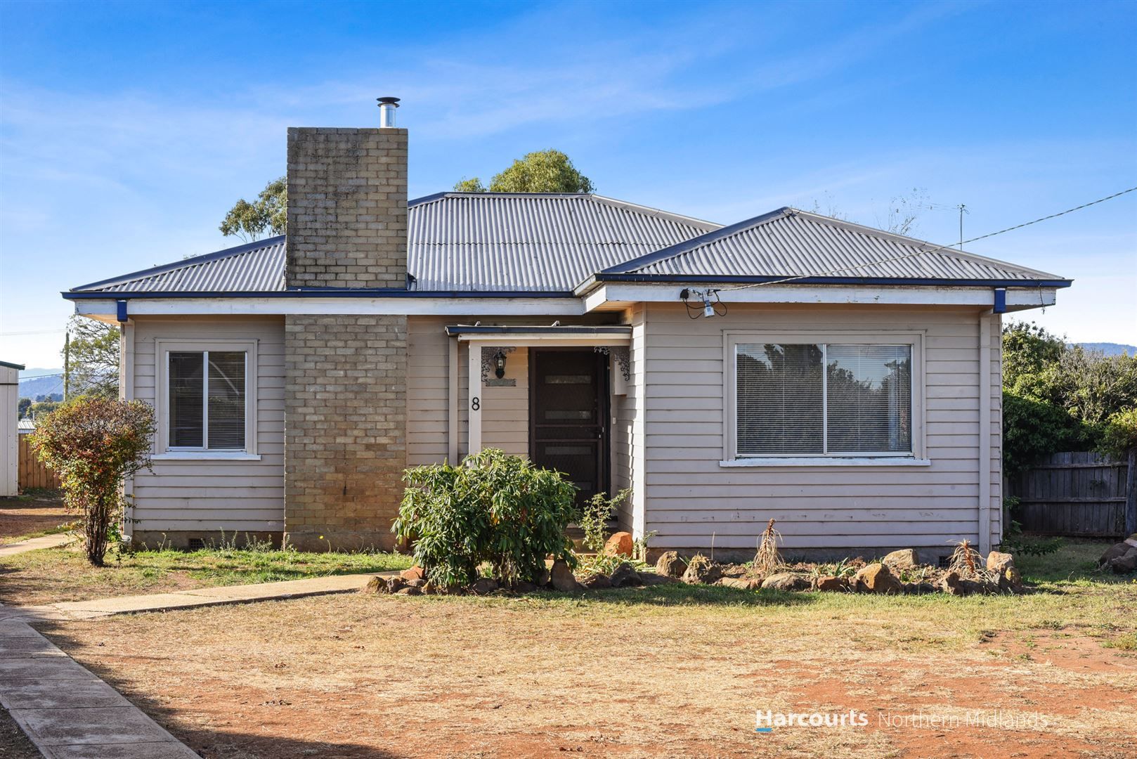 4 bedrooms House in 8 New Street CAMPBELL TOWN TAS, 7210