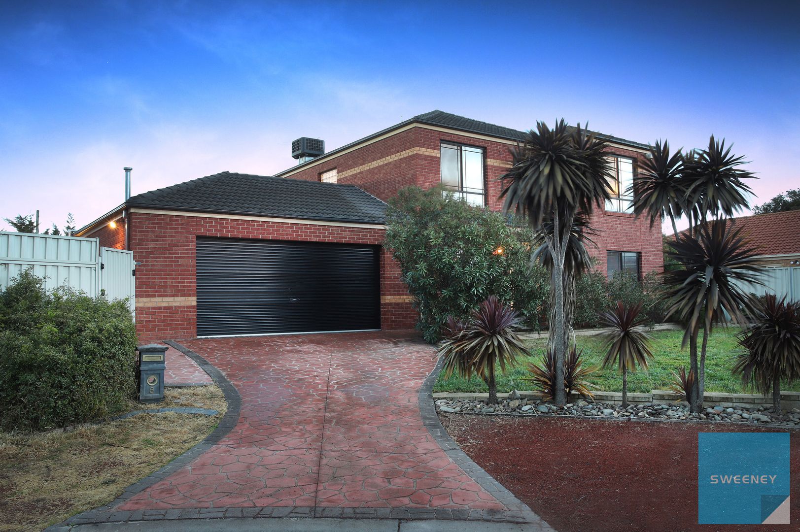 5 Lind Place, Caroline Springs VIC 3023, Image 1