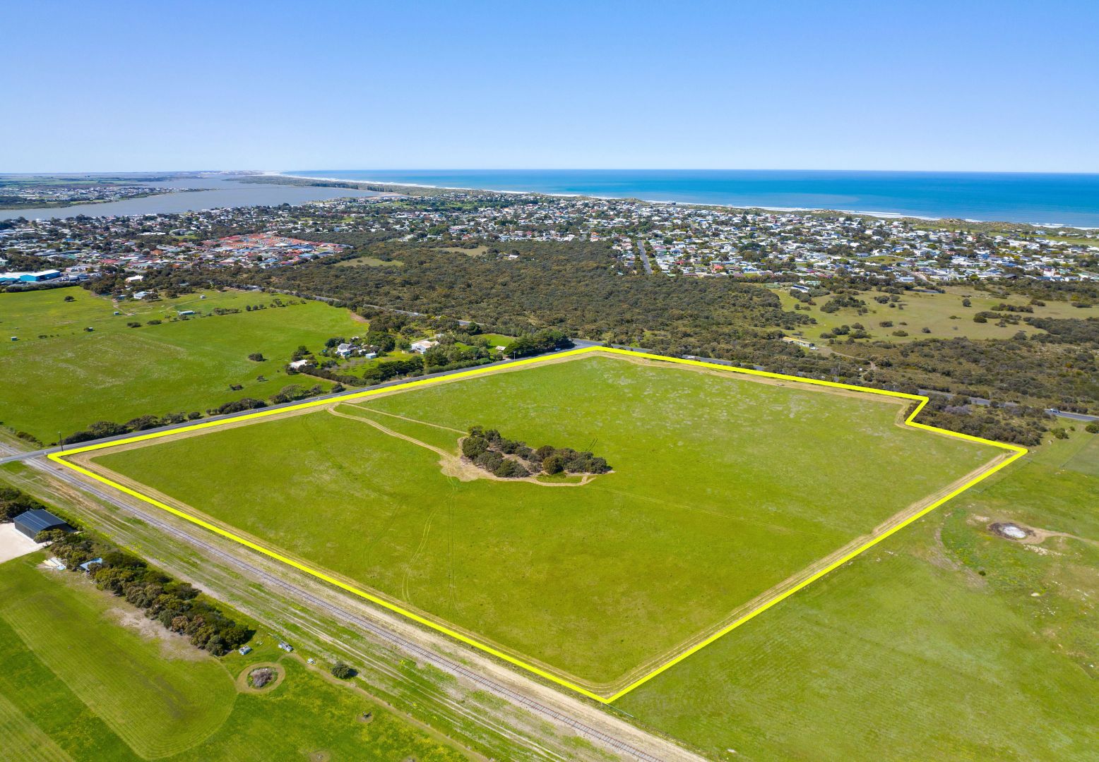 4 Port Elliot Road, Goolwa SA 5214, Image 2