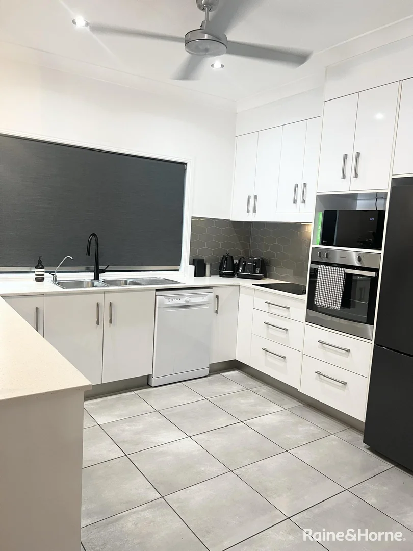 Additional image 2 of 1/7 Centaurus Close, Telina QLD 4680