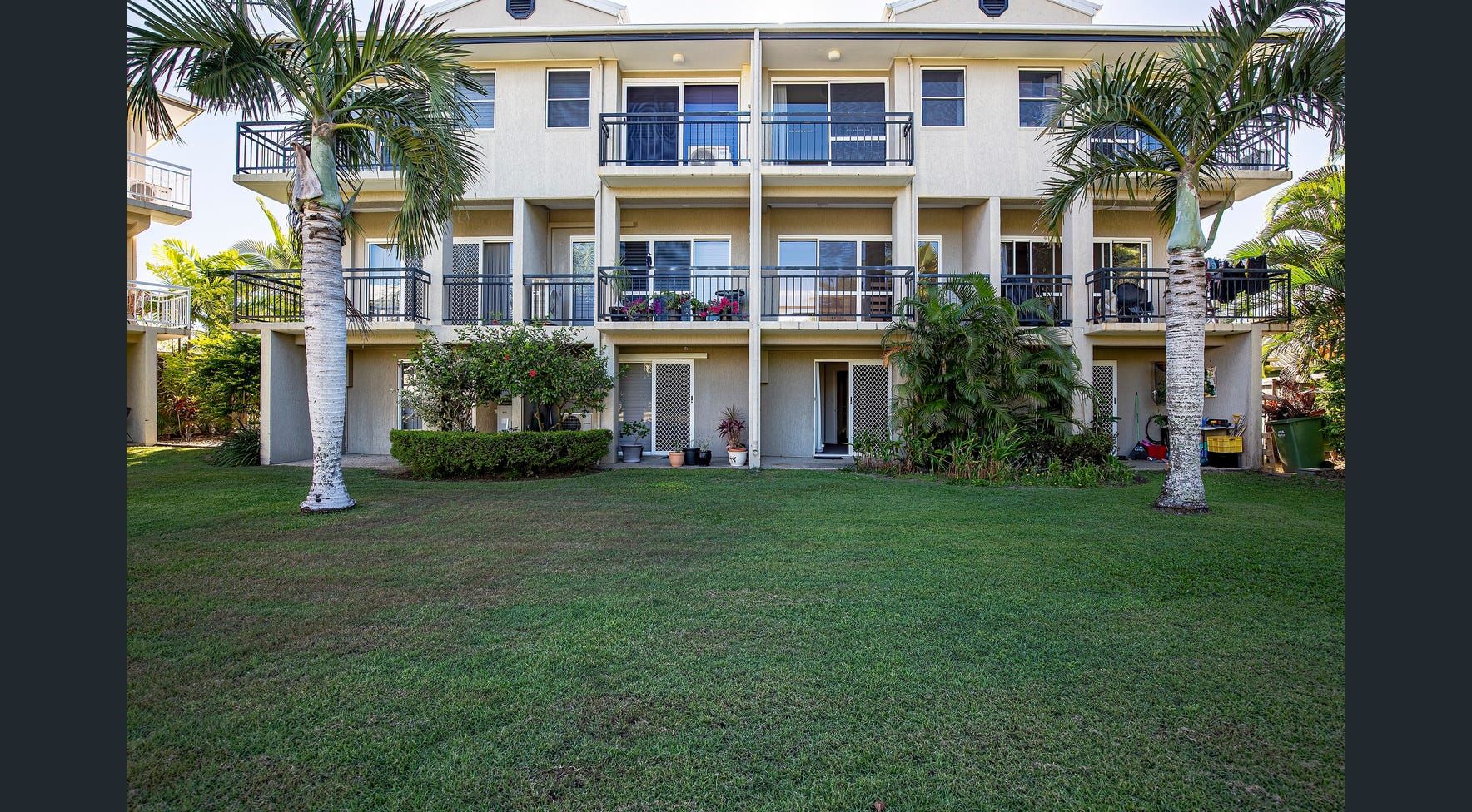 3 bedrooms Apartment / Unit / Flat in 2/11 Bridge Road EAST MACKAY QLD, 4740