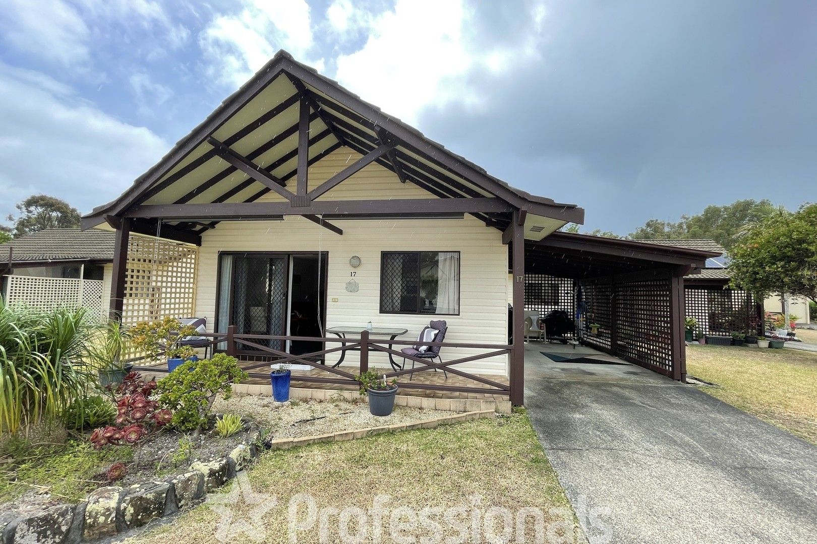 17/12 Goldens Road, Forster NSW 2428, Image 0