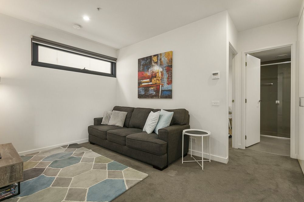 8/1044-1046 Mt Alexander Rd Road, Essendon VIC 3040, Image 1