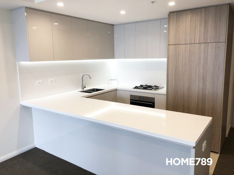 1 bedrooms Apartment / Unit / Flat in 305/14 Woniora Road HURSTVILLE NSW, 2220