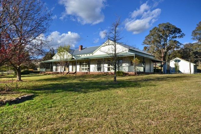 Picture of 257 Desmonds Road, BOOROLITE VIC 3723