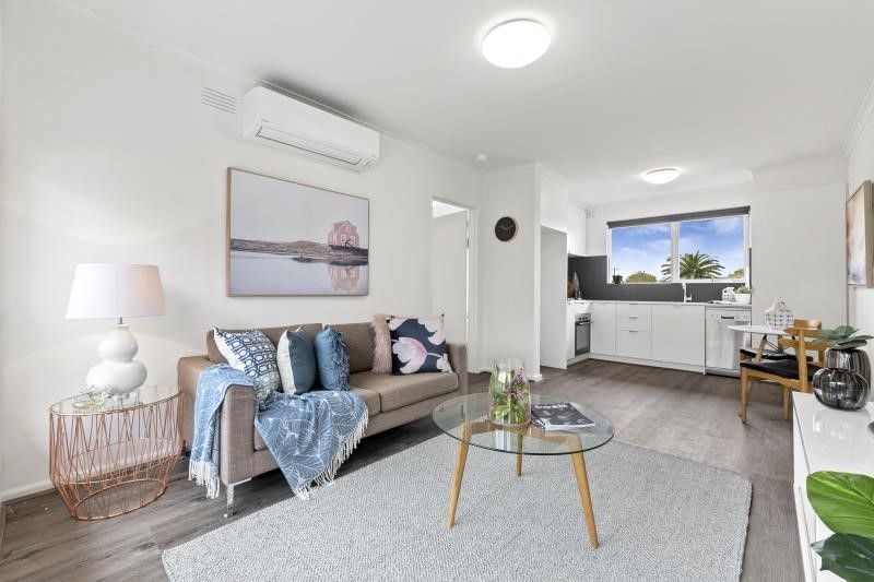 4/29 Mernda Avenue, Carnegie VIC 3163