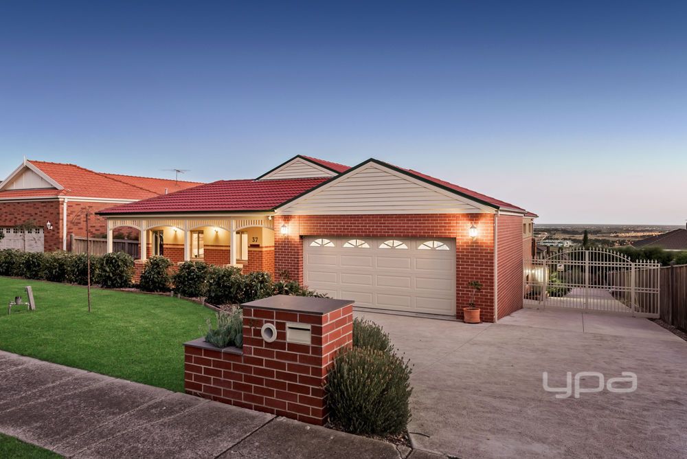 37 Parkside Rise, Craigieburn VIC 3064, Image 0