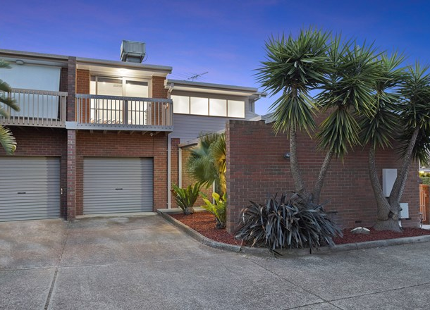 1/218 Warrigal Road, Oakleigh South VIC 3167