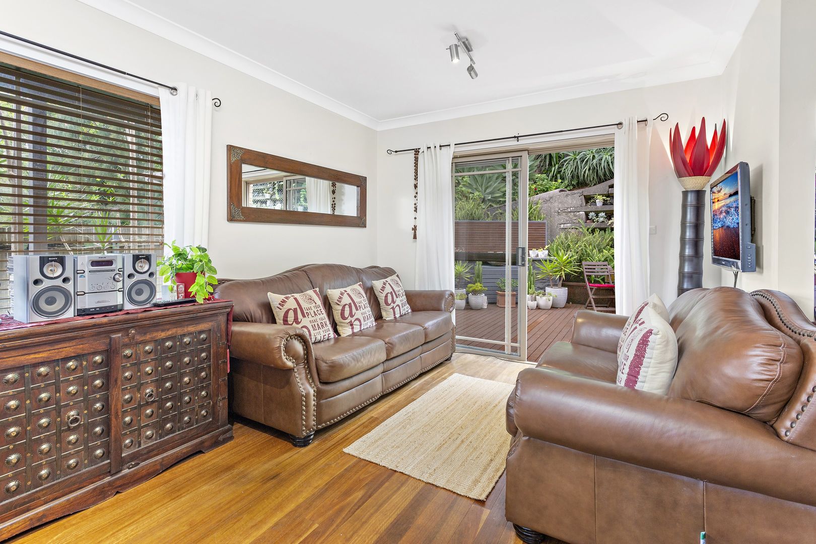 2/12 Brown Street, Kiama NSW 2533, Image 2