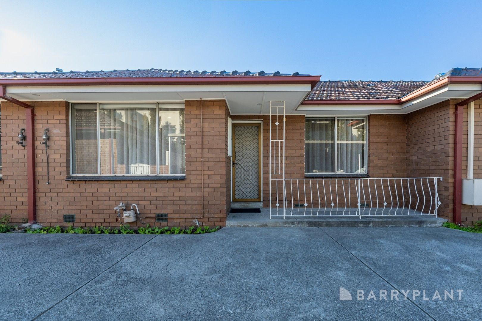 2 bedrooms Apartment / Unit / Flat in 2/168 Glenroy Road GLENROY VIC, 3046