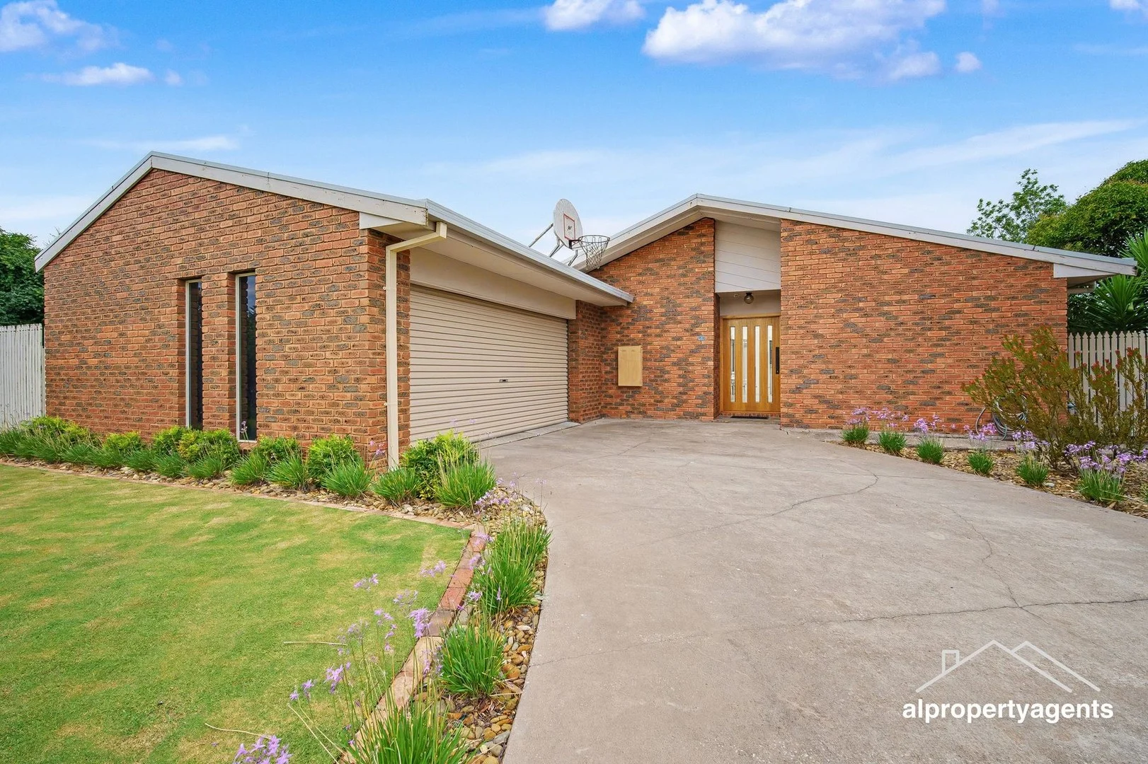 3 Fulton Avenue, Horsham VIC 3400