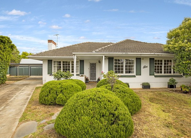 9 Holme Avenue, Lower Mitcham SA 5062