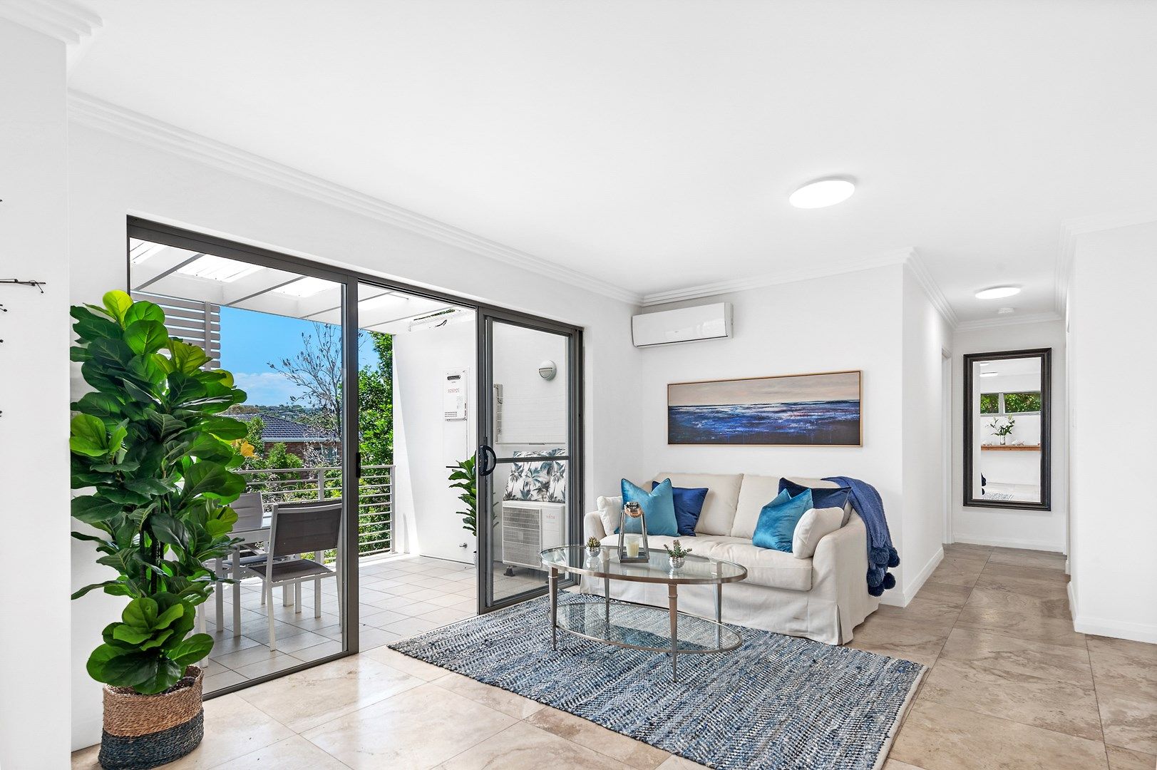 2 bedrooms Apartment / Unit / Flat in 20/5 Carousel Close DEE WHY NSW, 2099