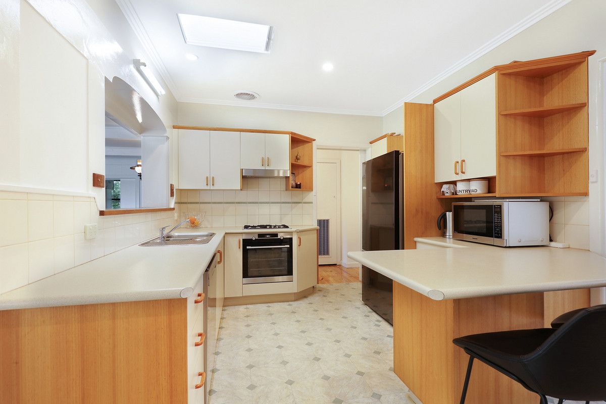 11 St James Crescent, Warrnambool VIC 3280 Domain