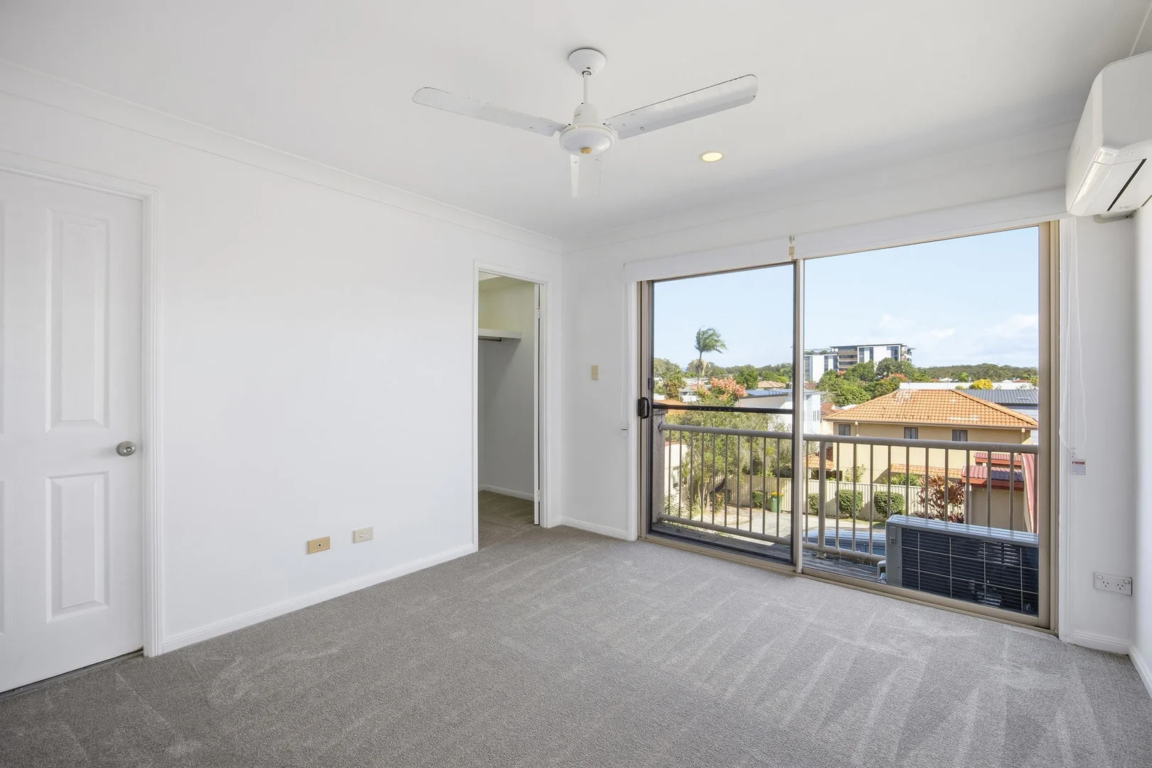 Additional image 6 of 11/96 Pohlman Street, Southport QLD 4215