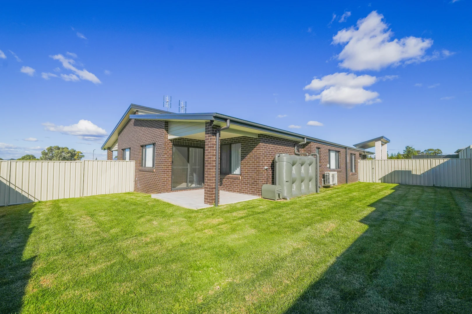 Additional image 14 of 23a & 23b Vaucluse Place, Parkes NSW 2870