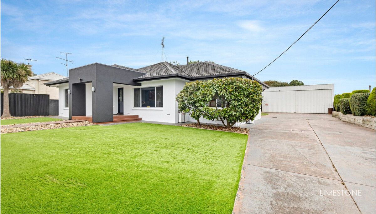 4 bedrooms House in 76 Wehl Street South MOUNT GAMBIER SA, 5290