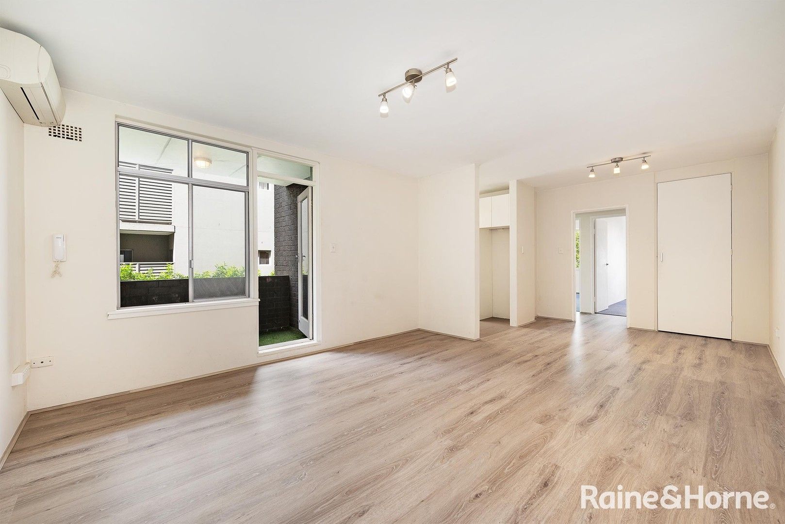 2 bedrooms Apartment / Unit / Flat in 2/7 William Street RANDWICK NSW, 2031