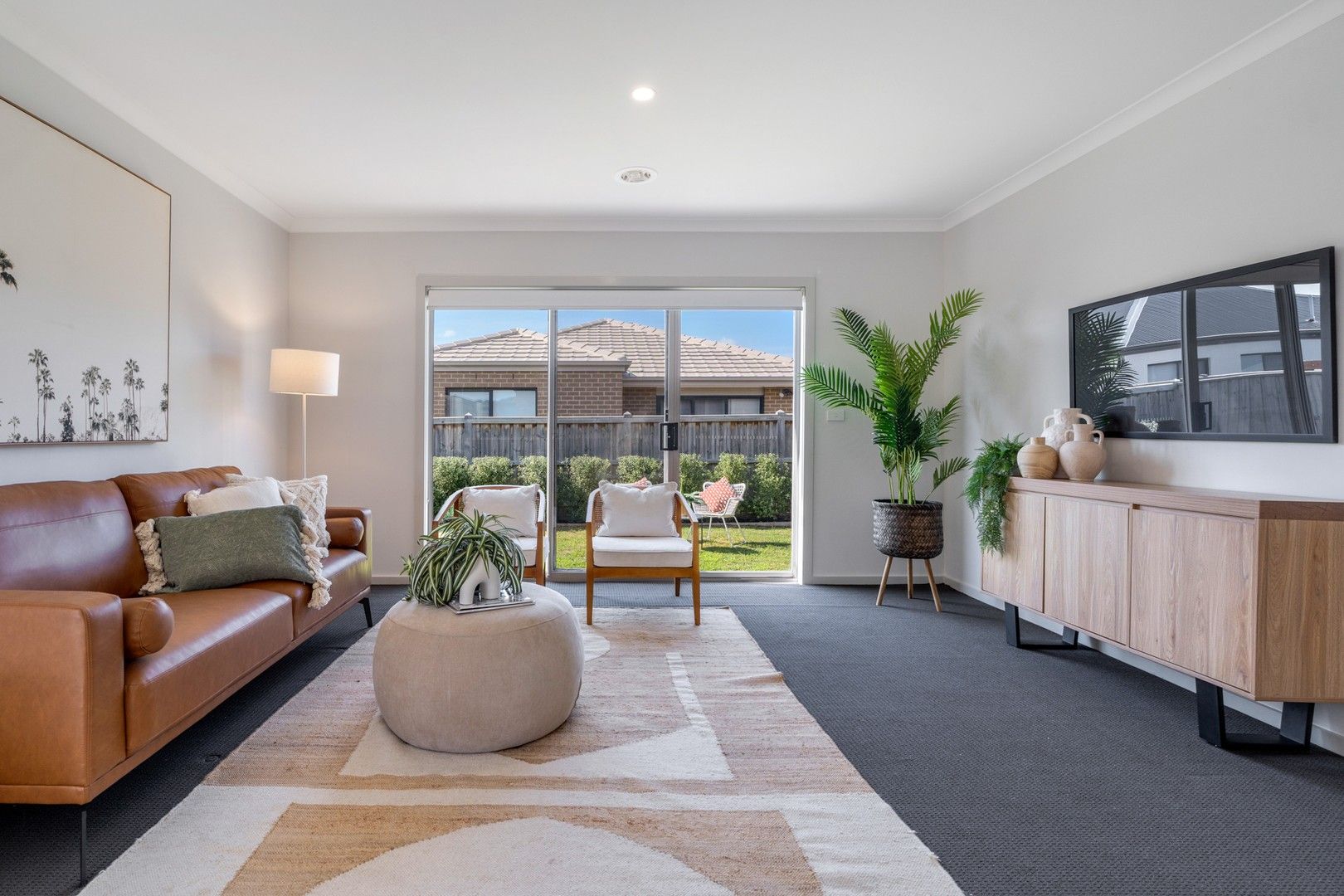4 bedrooms House in 10 Chomley Street MICKLEHAM VIC, 3064