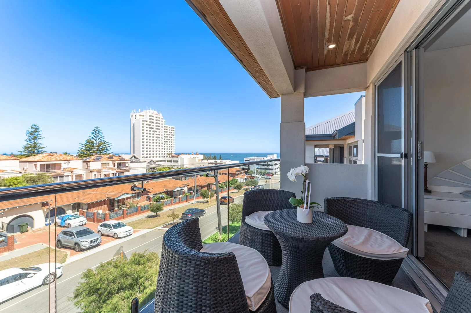 Additional image 29 of 20 Manning, Scarborough WA 6019