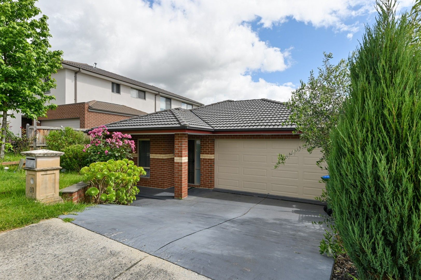 House in 31 Baddeley Circuit, CROYDON VIC, 3136
