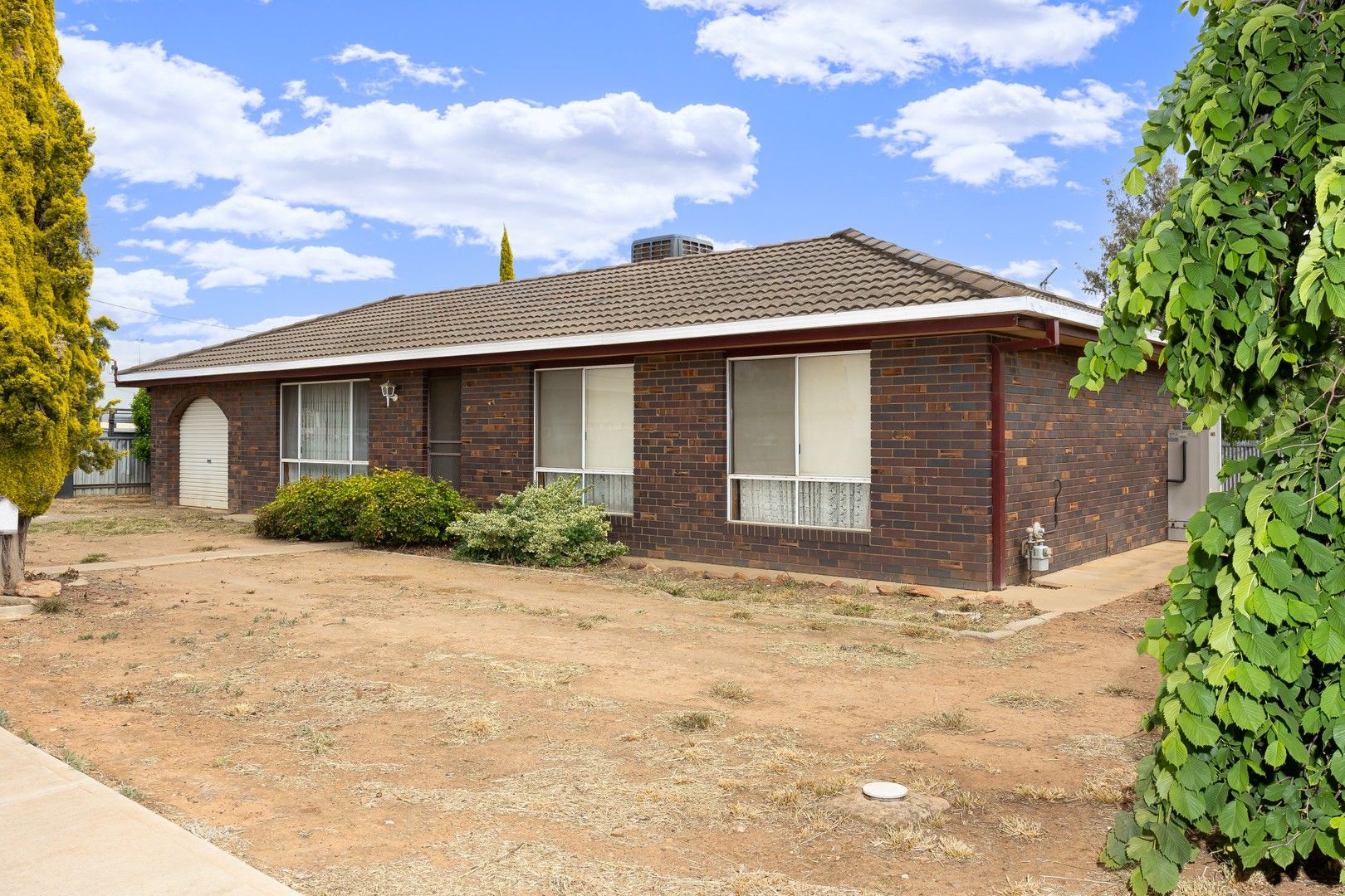 101 Grey Street, Temora NSW 2666 Domain