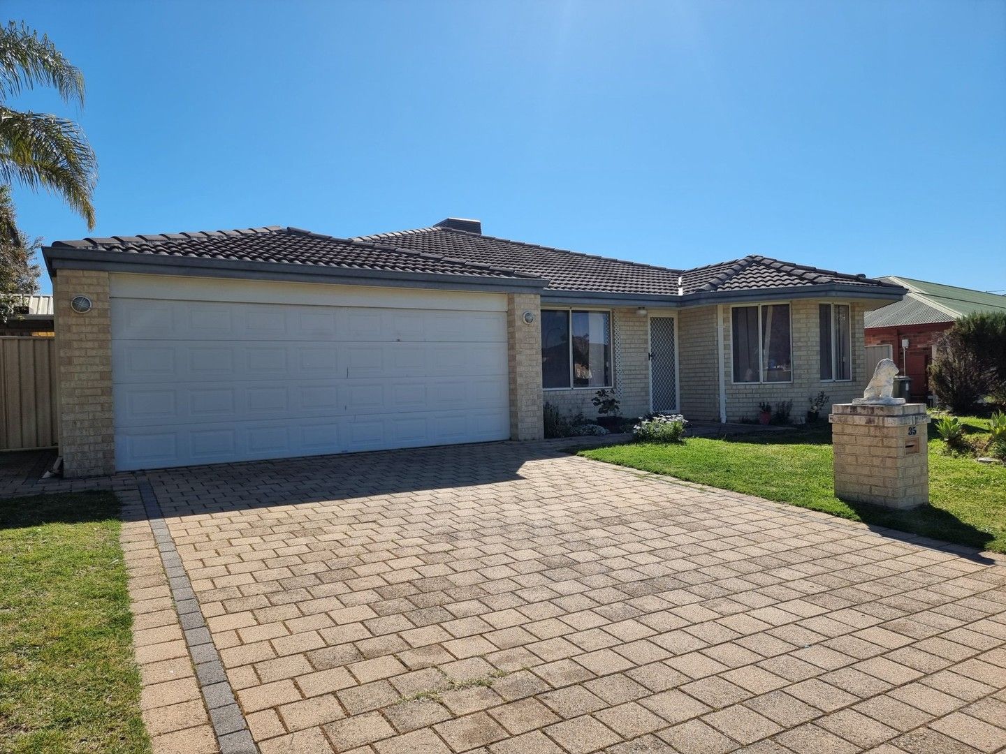 4 bedrooms House in 35 Eastwood Parade CANNING VALE WA, 6155